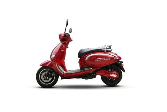 EVeium COSMO EV scooter