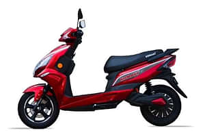 Komaki LY Pro Scooter Launched At Rs 1,37,500 - Gets Swappable Batteries