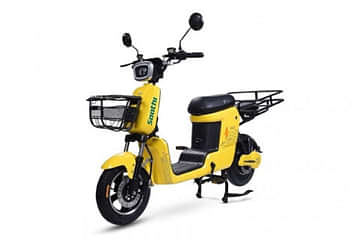 Techo Electra Saathi scooter Techo Electra Saathi scooter