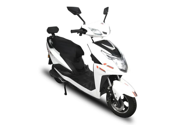 Komaki XGT X-ONE scooter