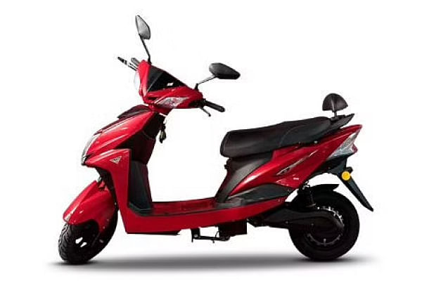 Viertric V4 Max scooter
