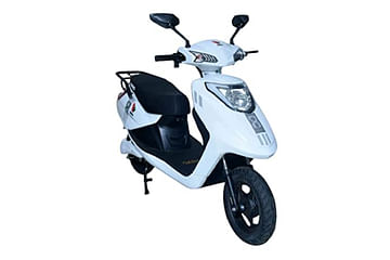 Warivo Motors Queen STD scooter