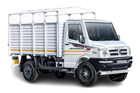 Force Shaktiman 400 Truck
