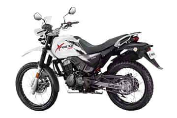 xpulse 200 black price