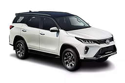 Toyota Fortuner Legender 2.8L 4x4 Diesel 7 Seater AT image