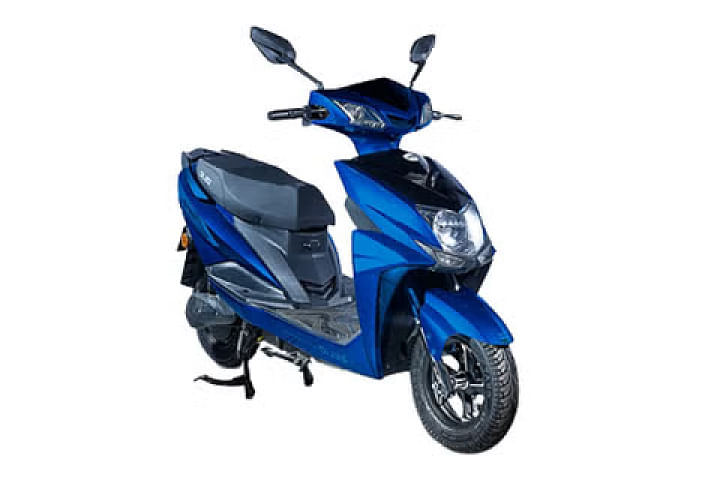 New scooty best sale under 70000