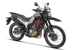 Hero Xpulse 210 Base image