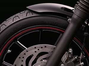 Triumph Speed Twin 900 Tyre image