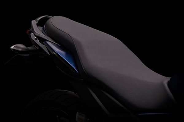 Yamaha FZ FI V3 Seat bike image