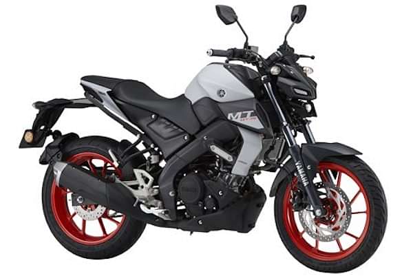 Yamaha MT 15 BS6 Front Side View bike image