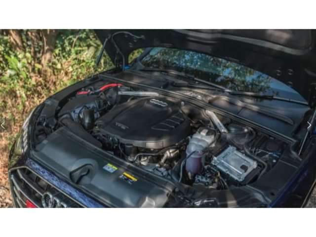 Audi A4 Engine image