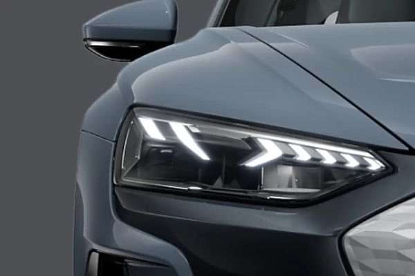 Audi E-Tron GT Headlight image