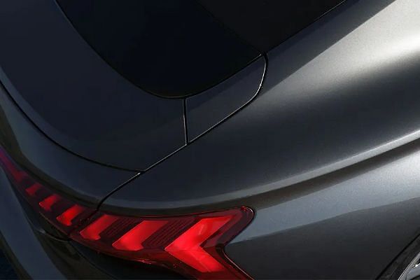 Audi RS E-Tron GT Tail Light image