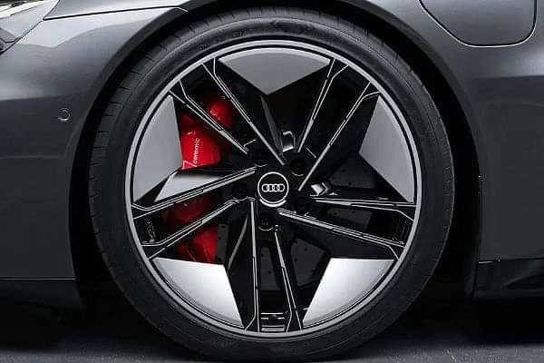 Audi RS E-Tron GT Wheels image
