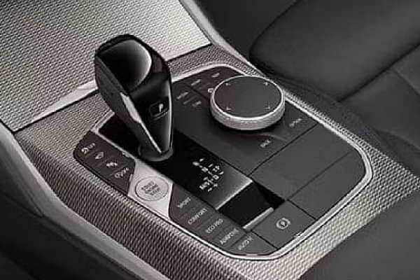 BMW 3-Series Gear Lever image