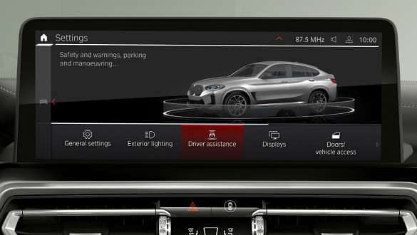 BMW X4 Touchscreen image