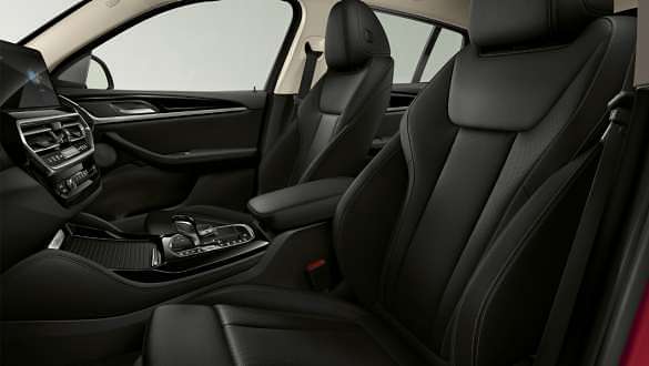 BMW X4 Front Seat image