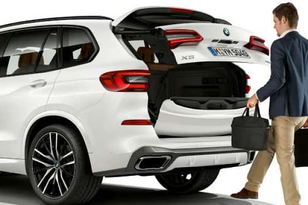BMW X5 Boot image