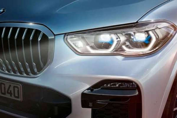 BMW X5 Headlight image