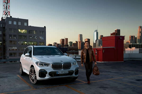 BMW X5 Front Profile image
