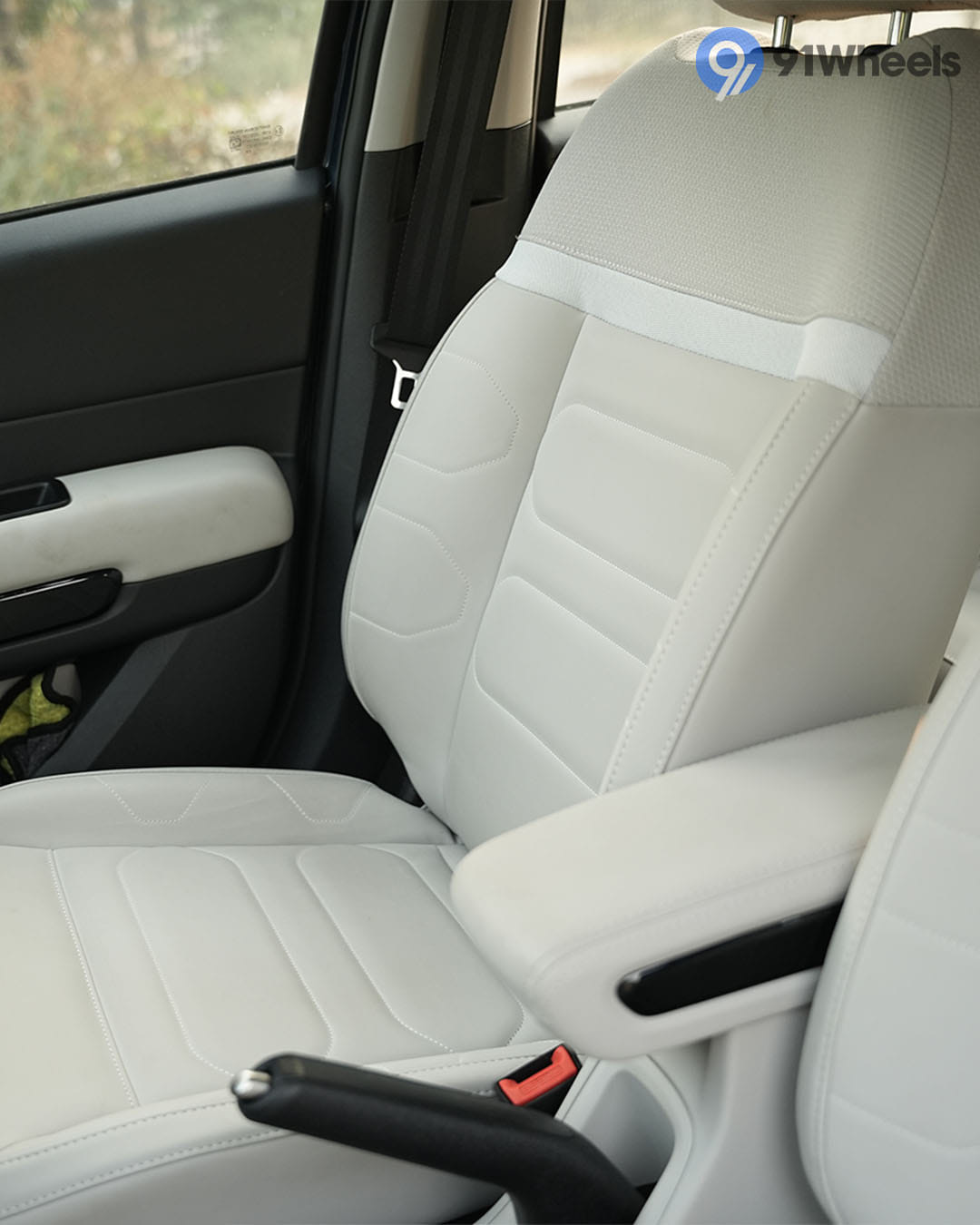 Seats & Cabin Comfort - 2