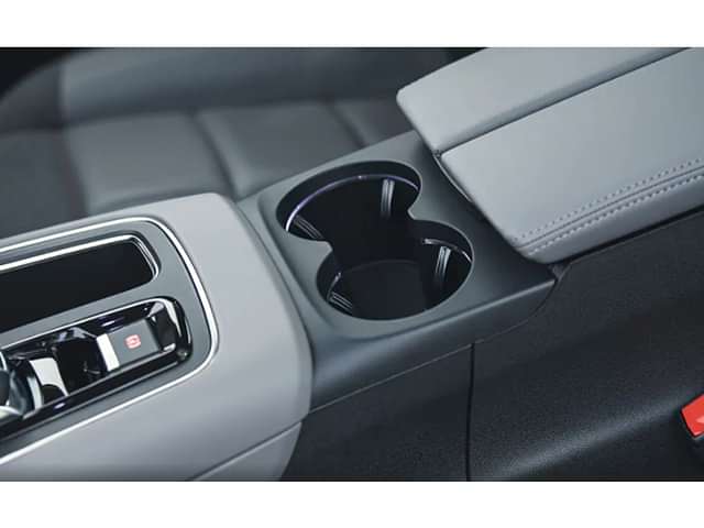 Citroen C5 Aircross Cup Holders image