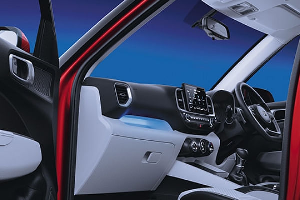 Hyundai Venue  Front Fascia image