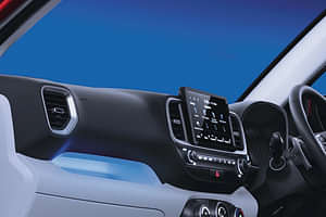 Hyundai Venue 2022 Touchscreen image