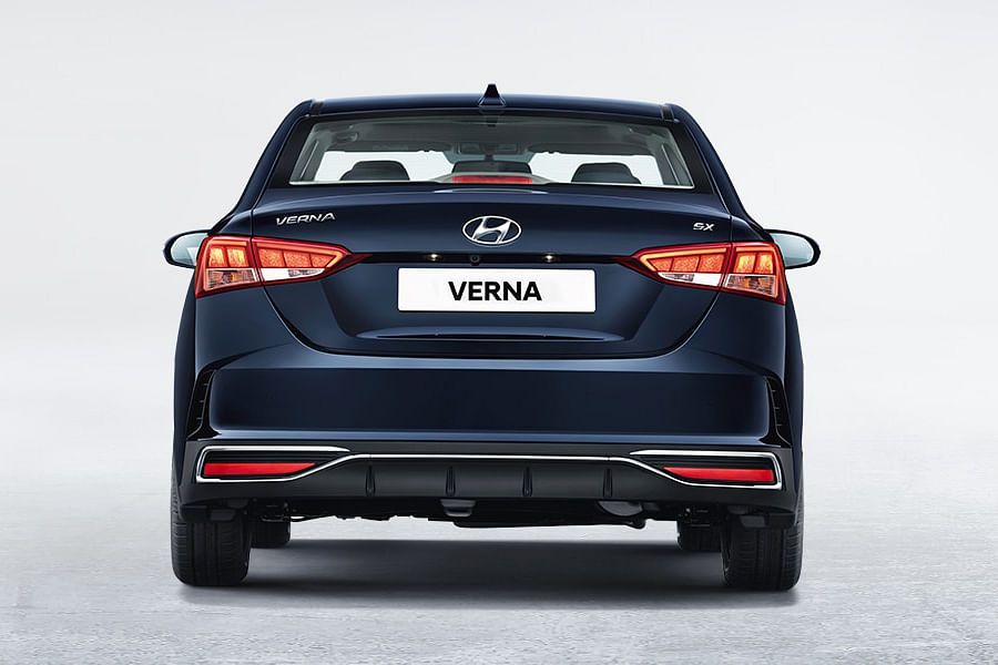 Hyundai Verna Rear Profile image