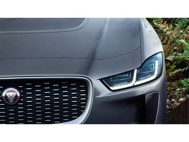 Jaguar I-Pace Headlight image