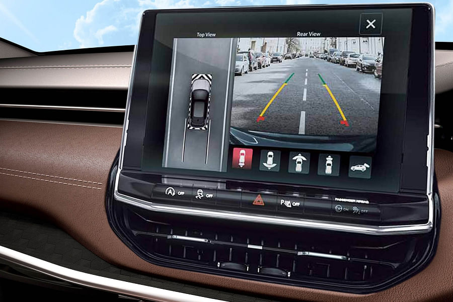 Jeep Meridian  Touchscreen image