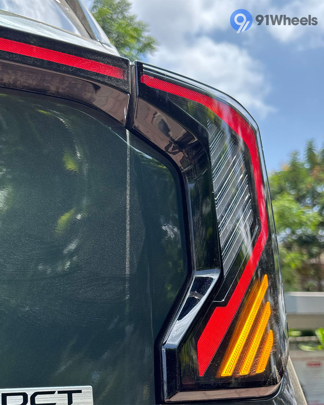 Headlights & Tail-lights - 4