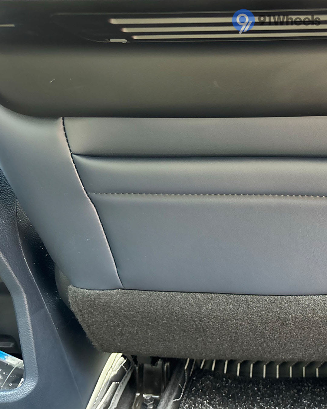 Seats & Cabin Comfort - 6