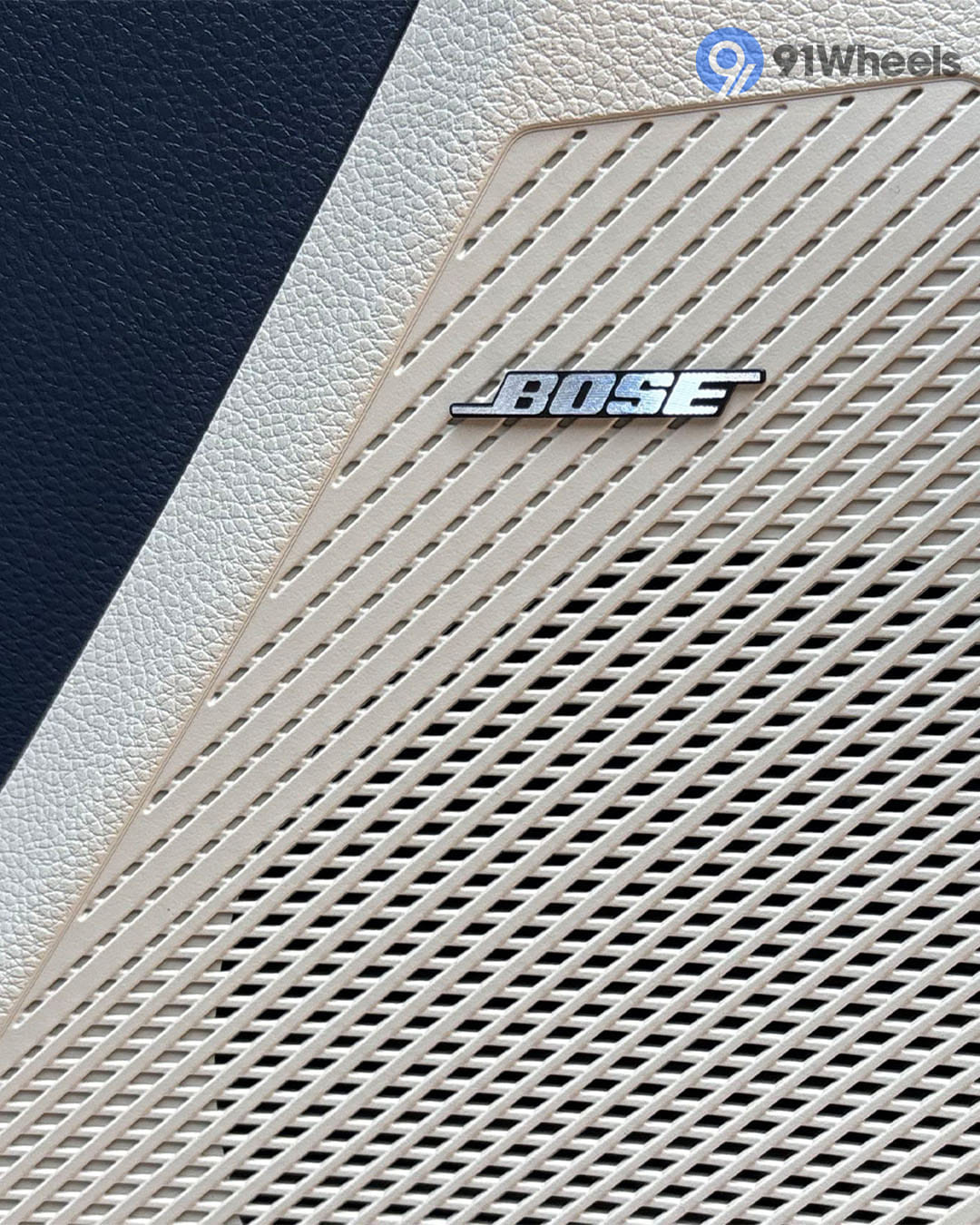 Infotainment & Charging - 1