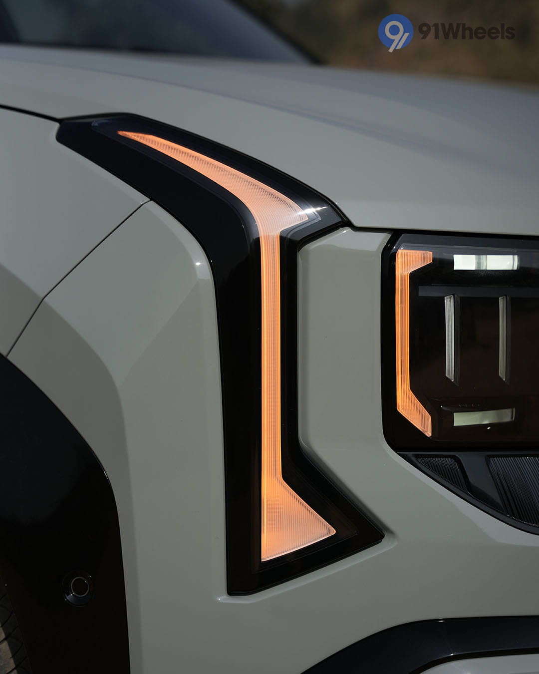 Headlights & Tail-lights - 7