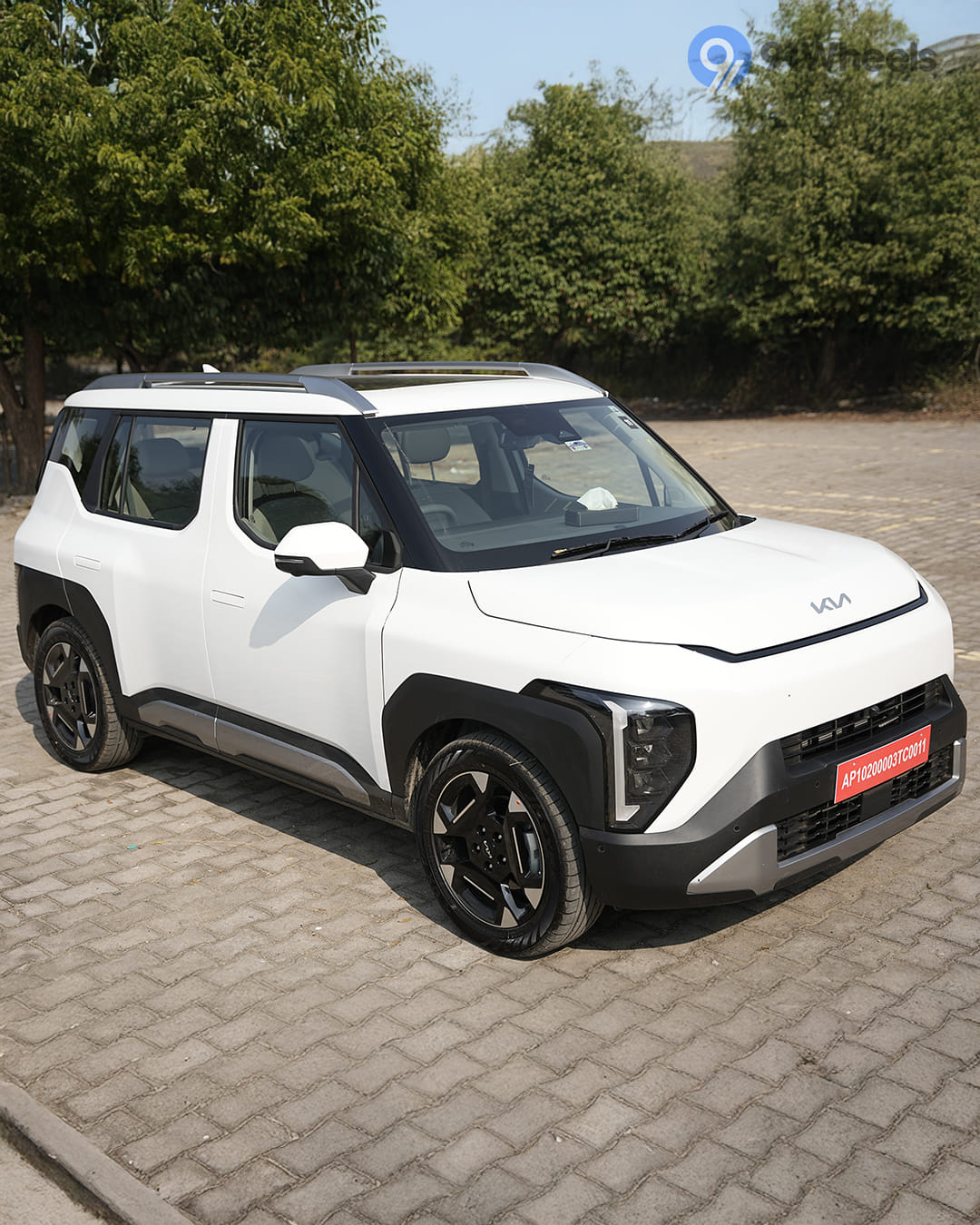 Outerview - 2 Outerview - 2