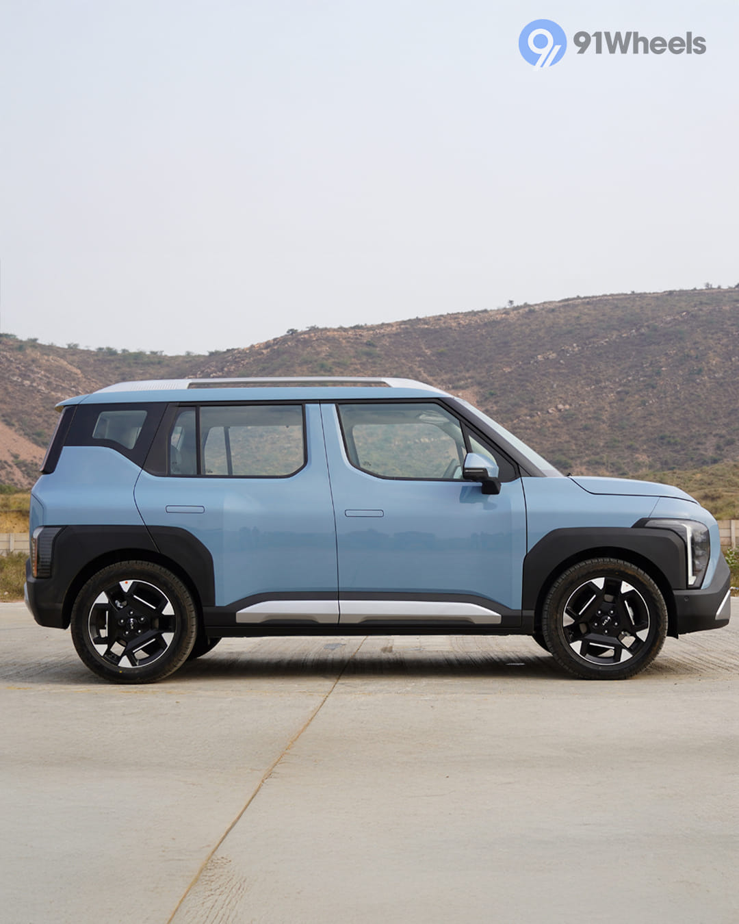 Outerview - 13 Outerview - 13