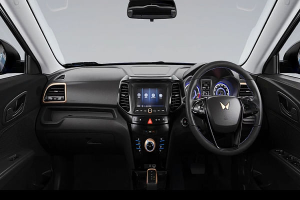 Mahindra XUV 400 Electric Steering Controls image