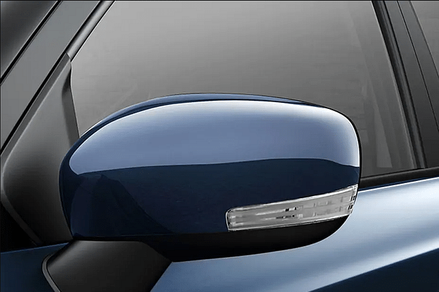 Maruti Suzuki Ignis Rear View Mirror car image