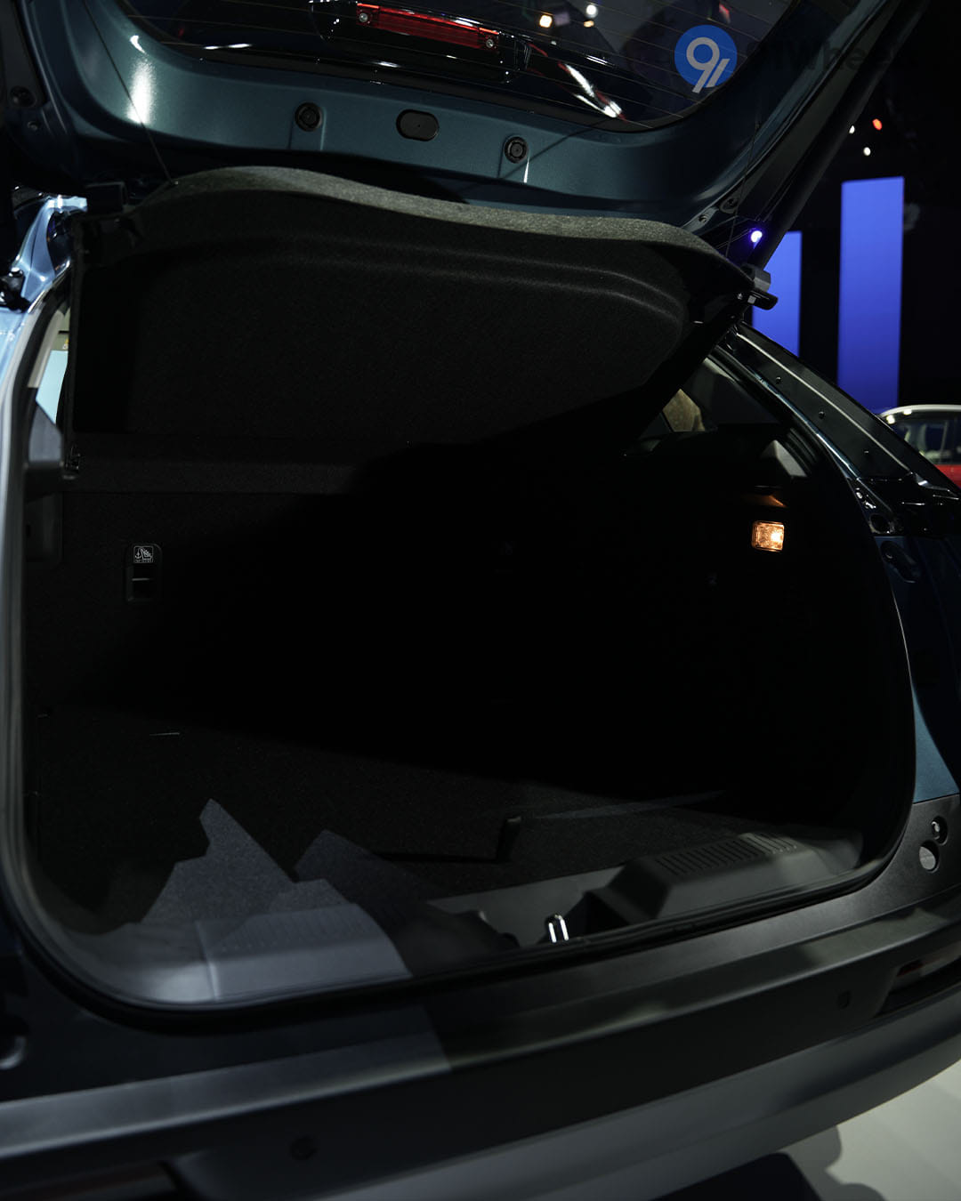 Bootspace & Utility - 2