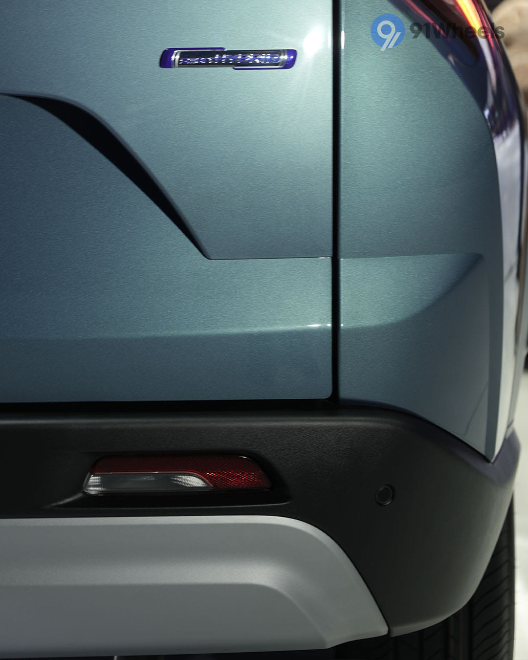 Headlights & Tail-lights - 7