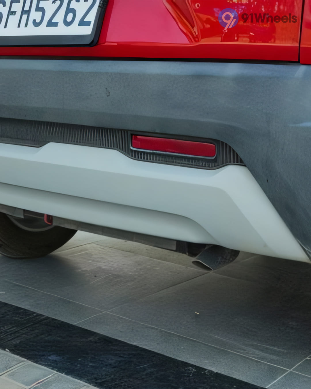 Headlights & Tail-lights - 4