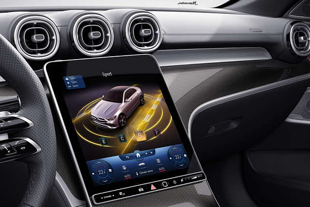 Mercedes-Benz C-Class 2022 Touchscreen image