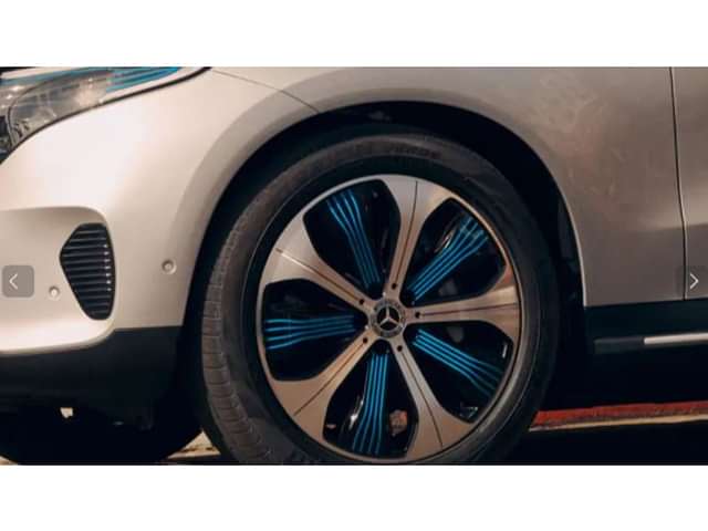 Mercedes-Benz EQC Wheels image