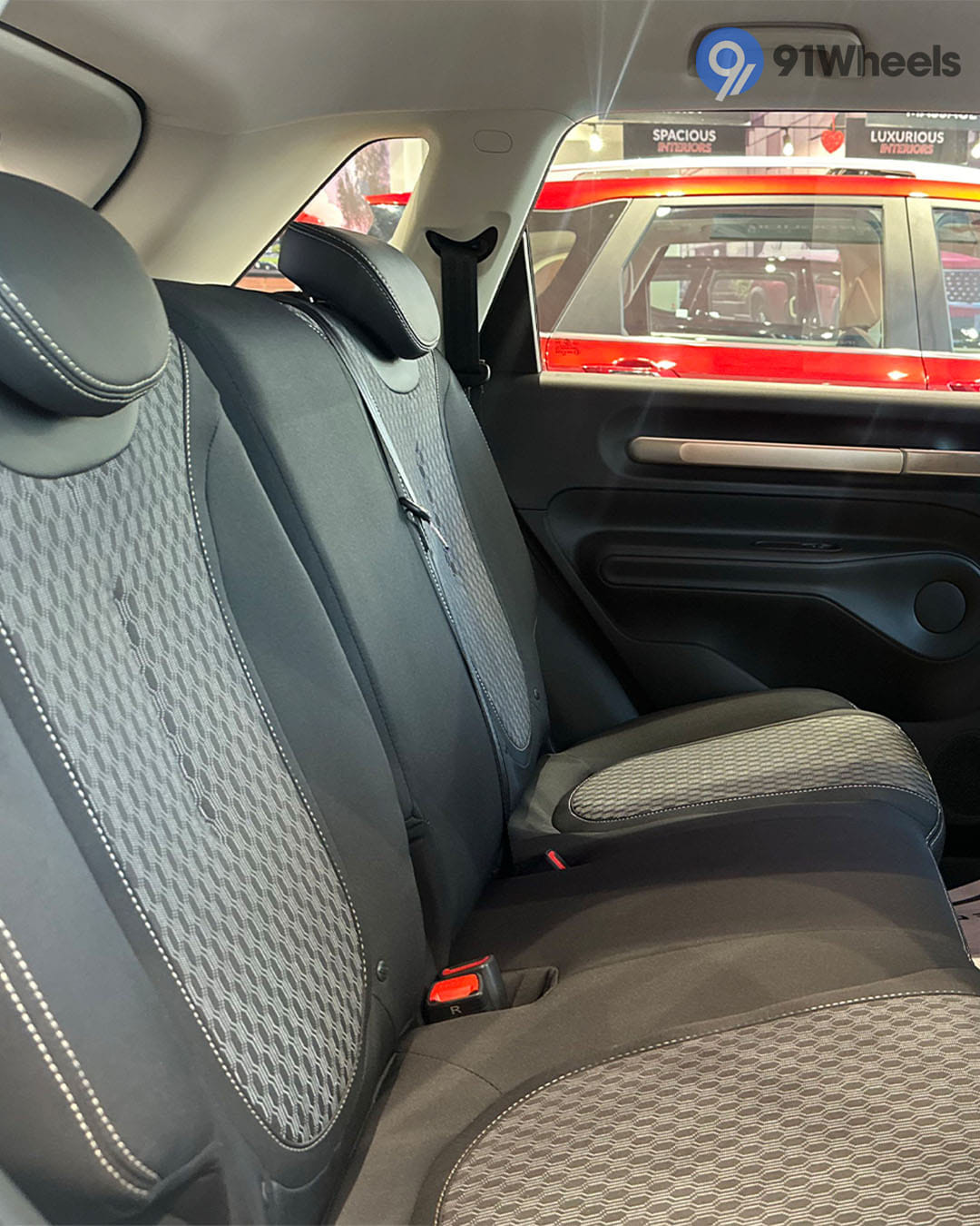 Seats & Cabin Comfort - 2 Seats & Cabin Comfort - 2