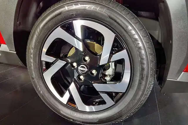 Nissan Magnite Wheels image