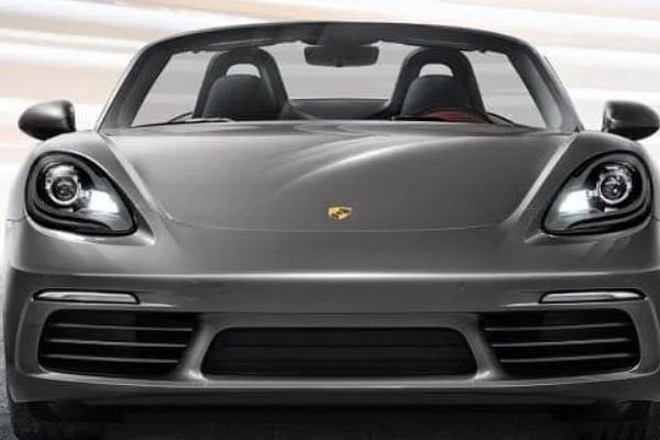 Porsche 718 Front Profile image