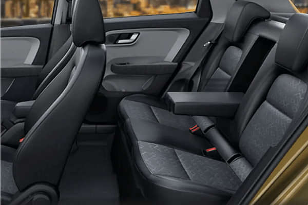 Tata Altroz Rear Seat image