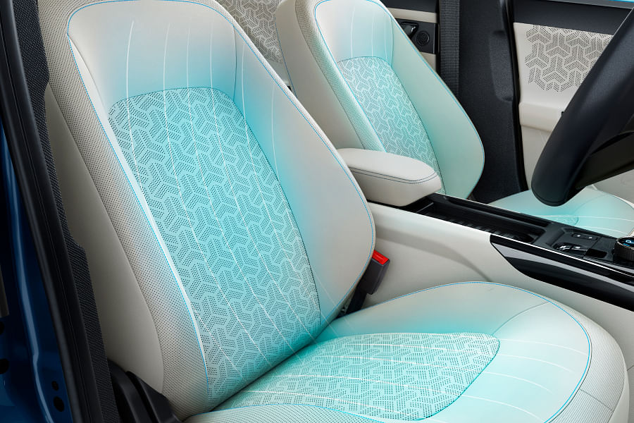 Tata Nexon EV Max Front Seat image