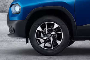 Tata Punch Wheels image